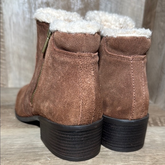 Kenneth Cole Suede Boots - Picture 6 of 11